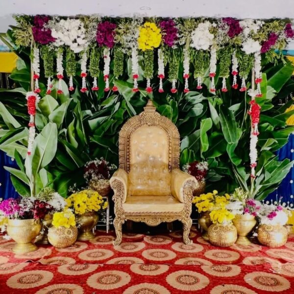 Banana Leaf Bliss Decor